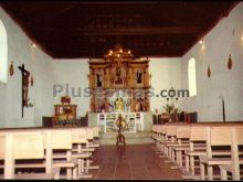Vista interior iglesia parroquial de san miguel arcangel de navatalgordo (ávila)