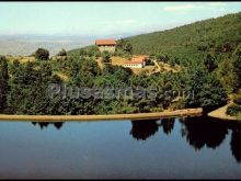 Pantano de la ichona y casa de s. gregorio en el tiemblo (ávila)