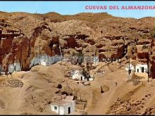Barrio de los gitanos en cuevas del almanzora (almería)