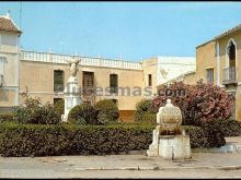 Plaza de alfonso orti de la roda de andalucía (sevilla)