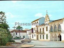 Ayuntamiento y cruz de los caídos de dos hermanas (sevilla)