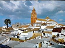 Vista parcial de la parroquia nuestra señora de las nieves de los palacios (sevilla)