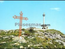 Monumento al indiano en peña cabarga (cantabria)