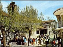 Fuente del León e Iglesia Parroquial de Los Molinos (Madrid)