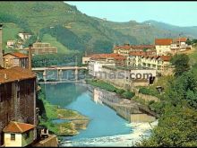 Panorámica con el río oria de tolosa (guipúzcoa)