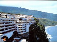 Construcciones sobre la roca en sata cruz de tenerife