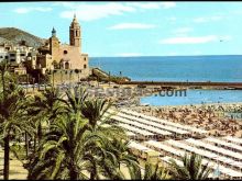 Paseo e Iglesia de Sitges (Barcelona)