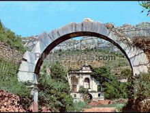 Arco y fachada principal la cartoxa de scala dei (tarragona)