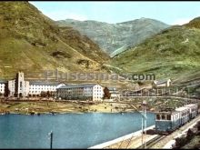 Santuario de la mare de deu de nuria en el pirineo catalán (lleida)