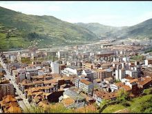 Mieres del camino, capital del concejo de mieres (asturias)