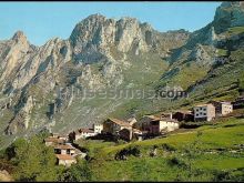 Picos de europa. vista panorámica y sierra de tielve (asturias)