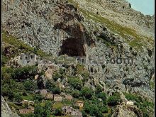 Camarmeña en los picos de europa (asturias)