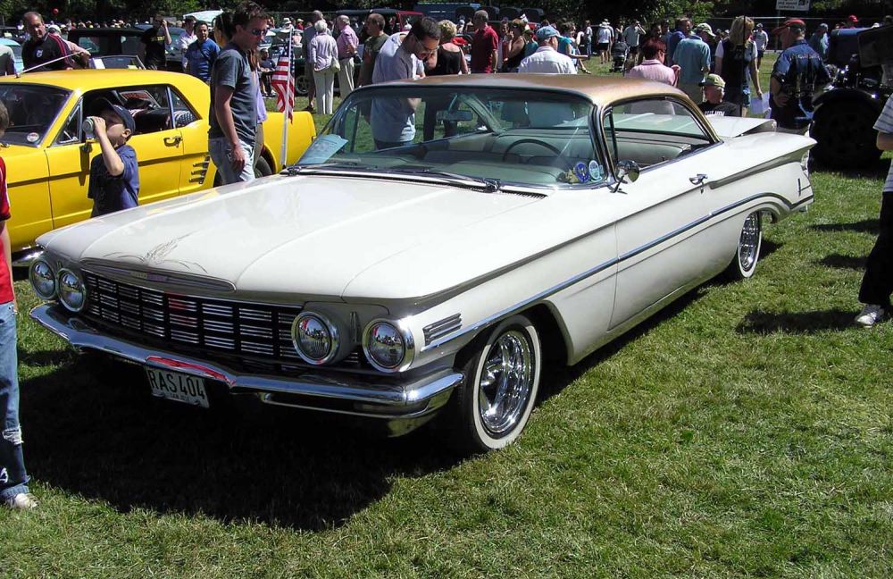 Oldsmobile SUPER 88 (1961-1964)