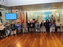 Homenaje a los centenarios madrileños