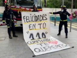 La sorpresa de un bombero a su abuela por su 110º cumpleaños