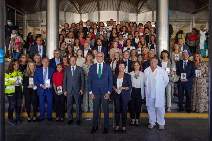 La Comunidad de Madrid rinde homenaje a las entidades que han participado en la vacunación frente al covid, entre ellas Amavir
