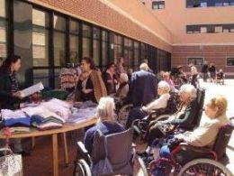 'La Tienda del Abuelo' abre sus puertas a los residentes de Amma Usera (Madrid)