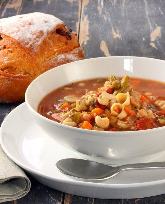 Sopa de pasta con verduras