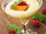 Crema de vainilla con frutas