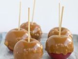 Manzanas caramelizadas de toffee