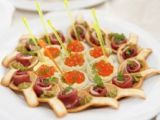 Pinchos de jamón y caviar