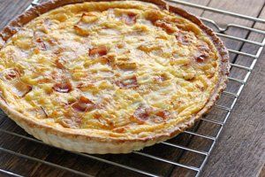 Quiché de bacon y queso emmental