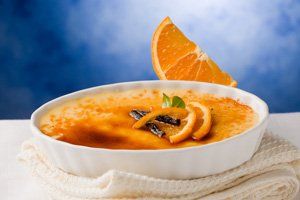 Crema catalana con naranja