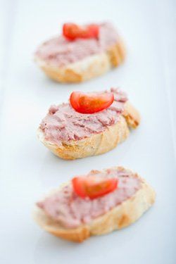 Canapés de paté y manzana