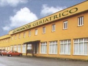 Residencia geriátrica carancos