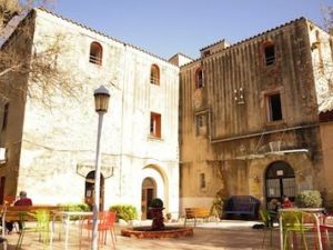 Residencia Palau de Les Franqueses