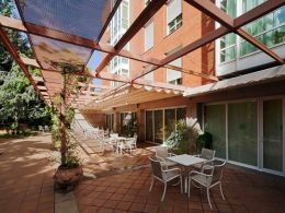 Apartamentos tutelados Ballesol Parque Almansa