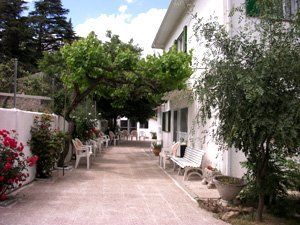 Residencia para mayores del Carmen, S.L.