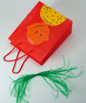 Manualidades para niños. bolsa decorada - Paso 1